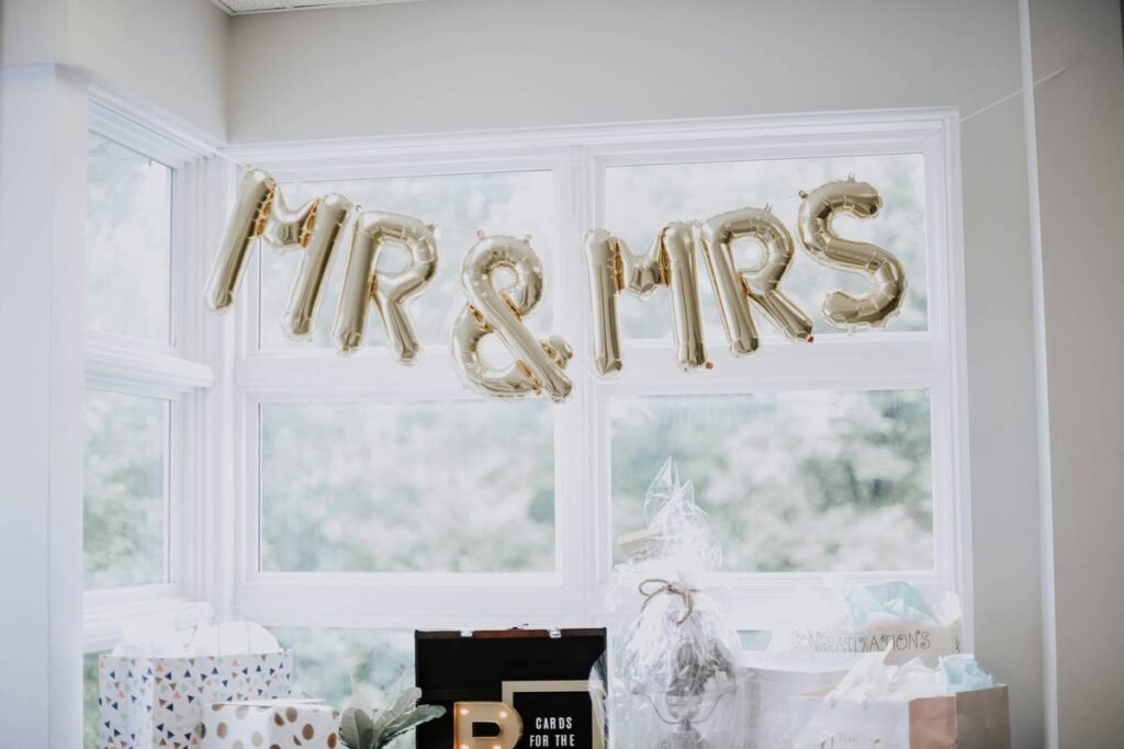 27 Thoughtful & Romantic Anniversary Celebration Ideas at Home (No Fancy Venue Needed!)