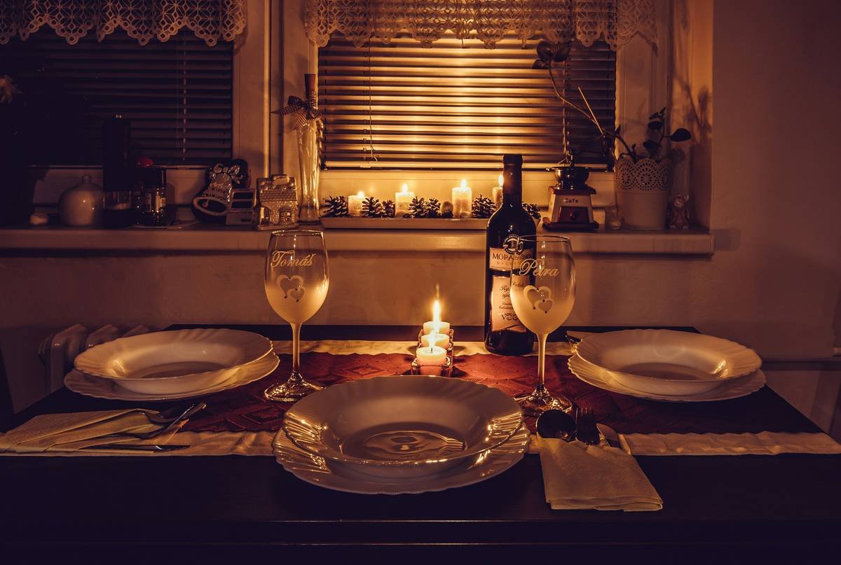 Decoration Ideas for Anniversary: Elevate Your Celebration Without Breaking the Bank